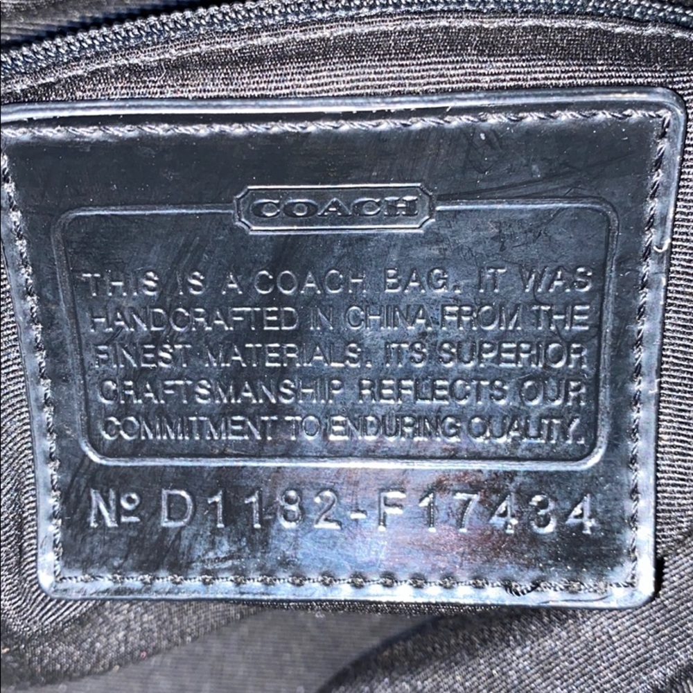 Coach purse - Picture 3 of 3